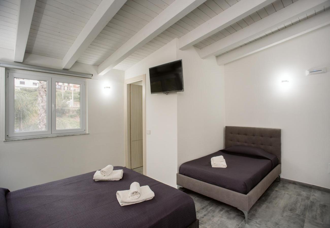 Il Geranio - Resort & Suites Acquedolci Eksteriør billede