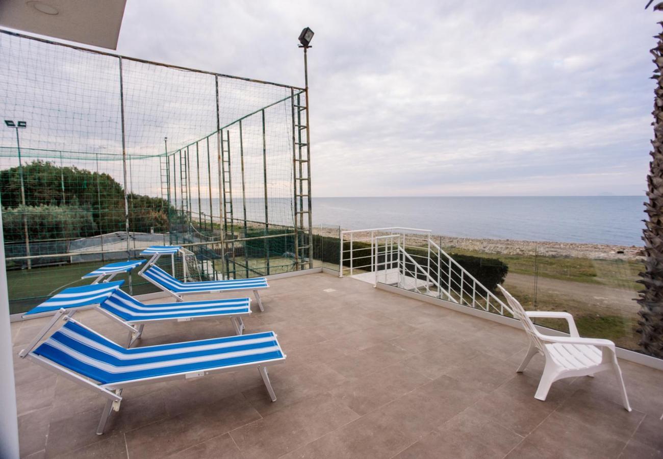 Il Geranio - Resort & Suites Acquedolci Eksteriør billede