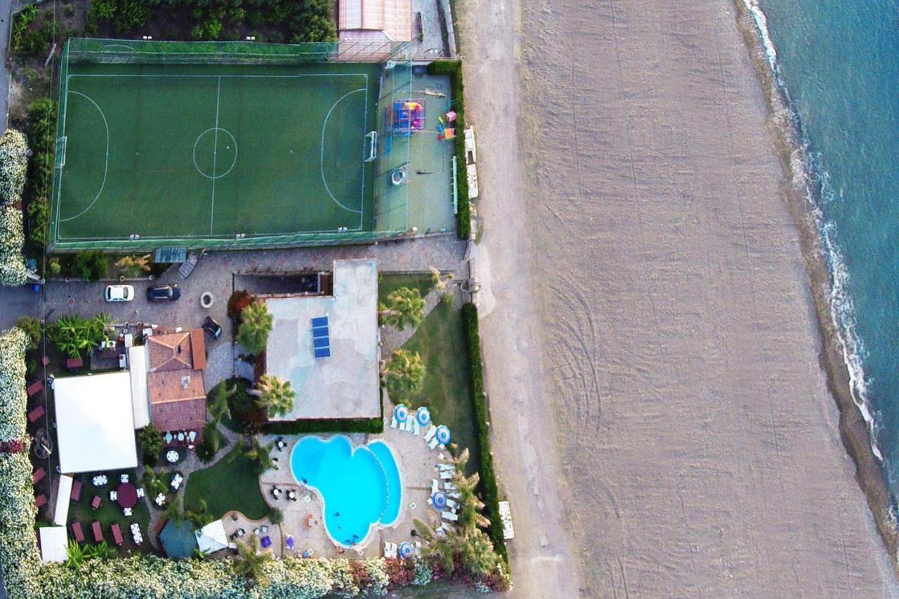 Il Geranio - Resort & Suites Acquedolci Eksteriør billede