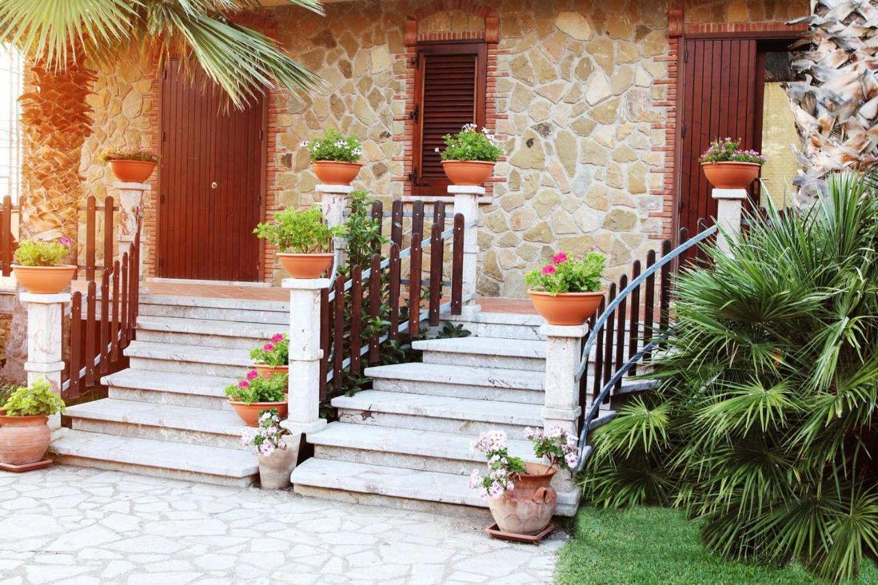 Il Geranio - Resort & Suites Acquedolci Eksteriør billede
